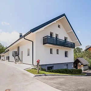 Mojcin Pisker House Hébergement de vacances