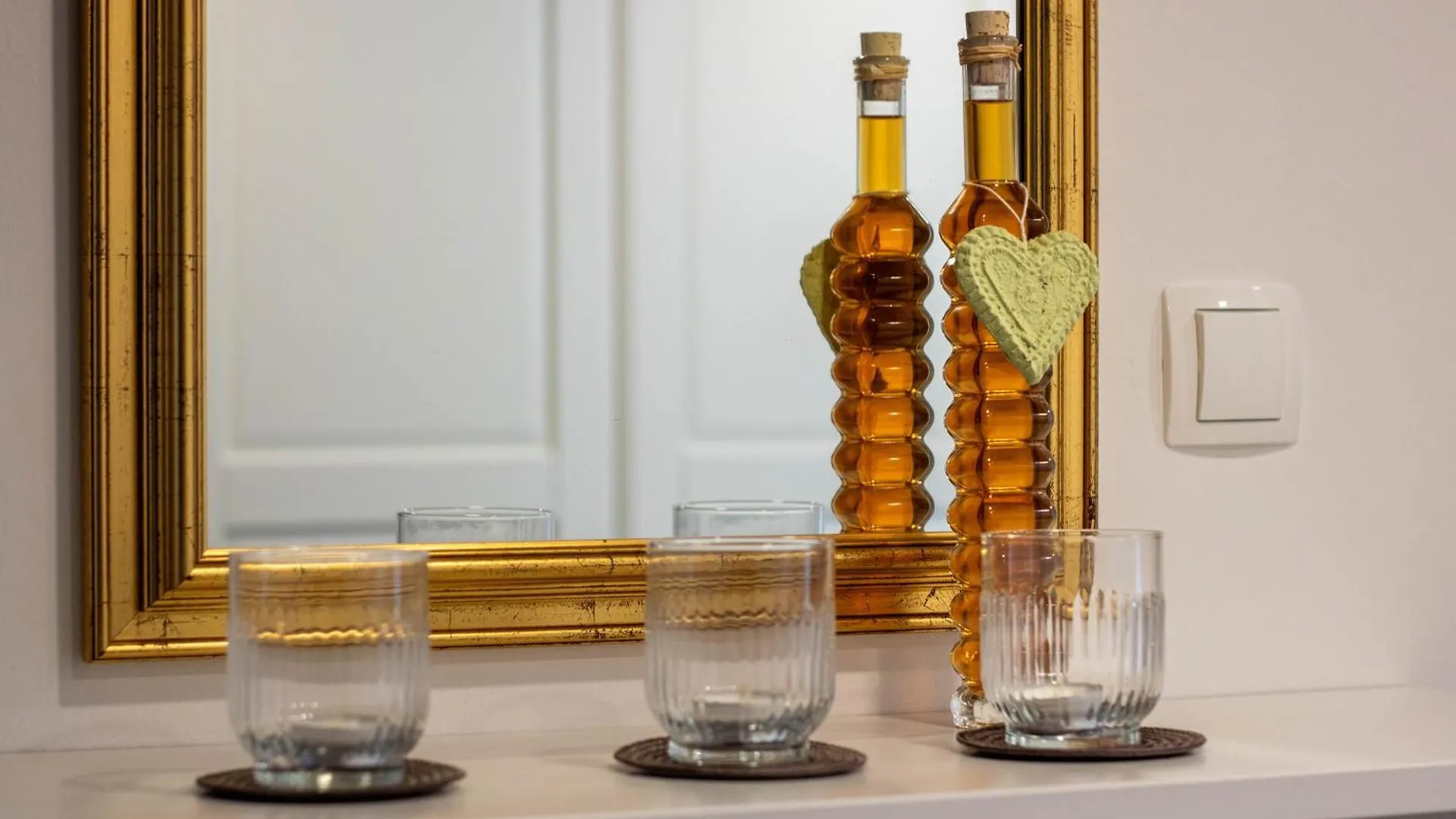 Jane'S Place, Experience The Atmosphere Of A Historic Villa & Free Parking Laibach